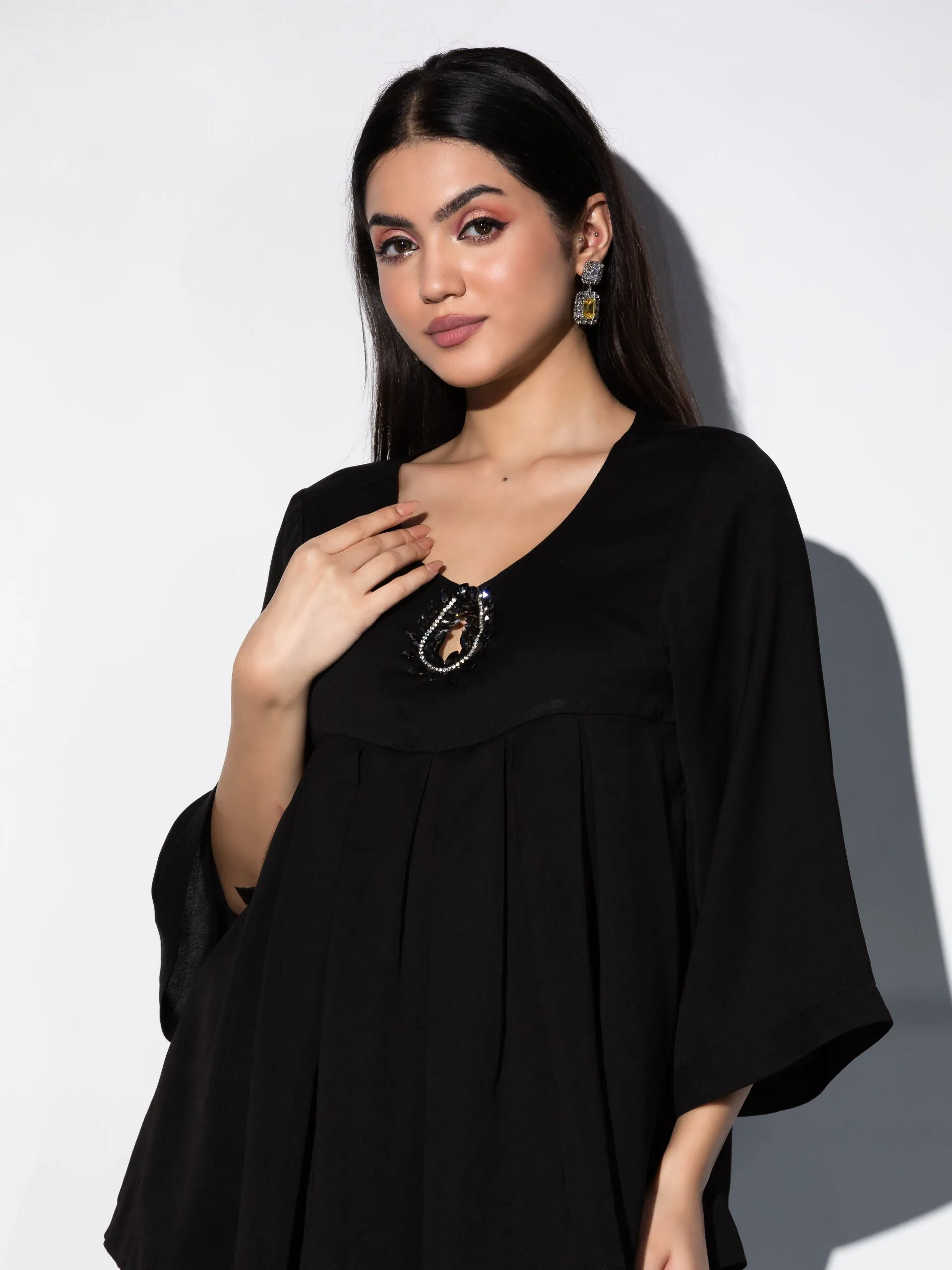 1 pc - Keyhole Black Korean Kurta Top