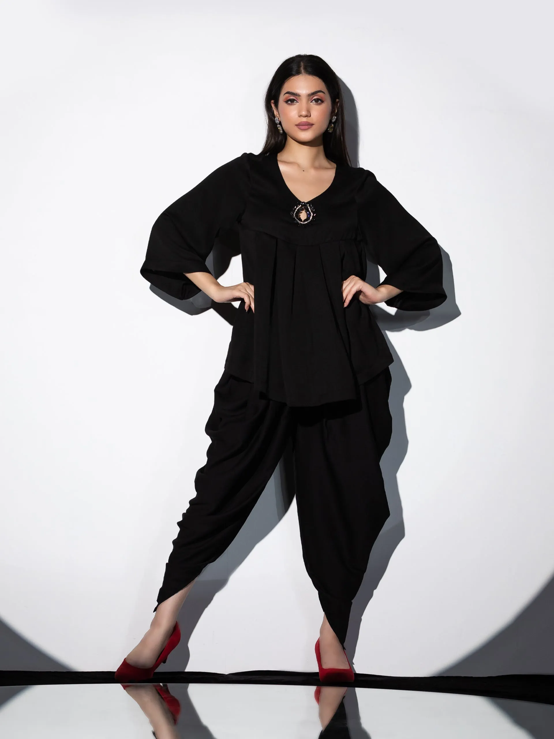 1 pc - Keyhole Black Korean Kurta Top