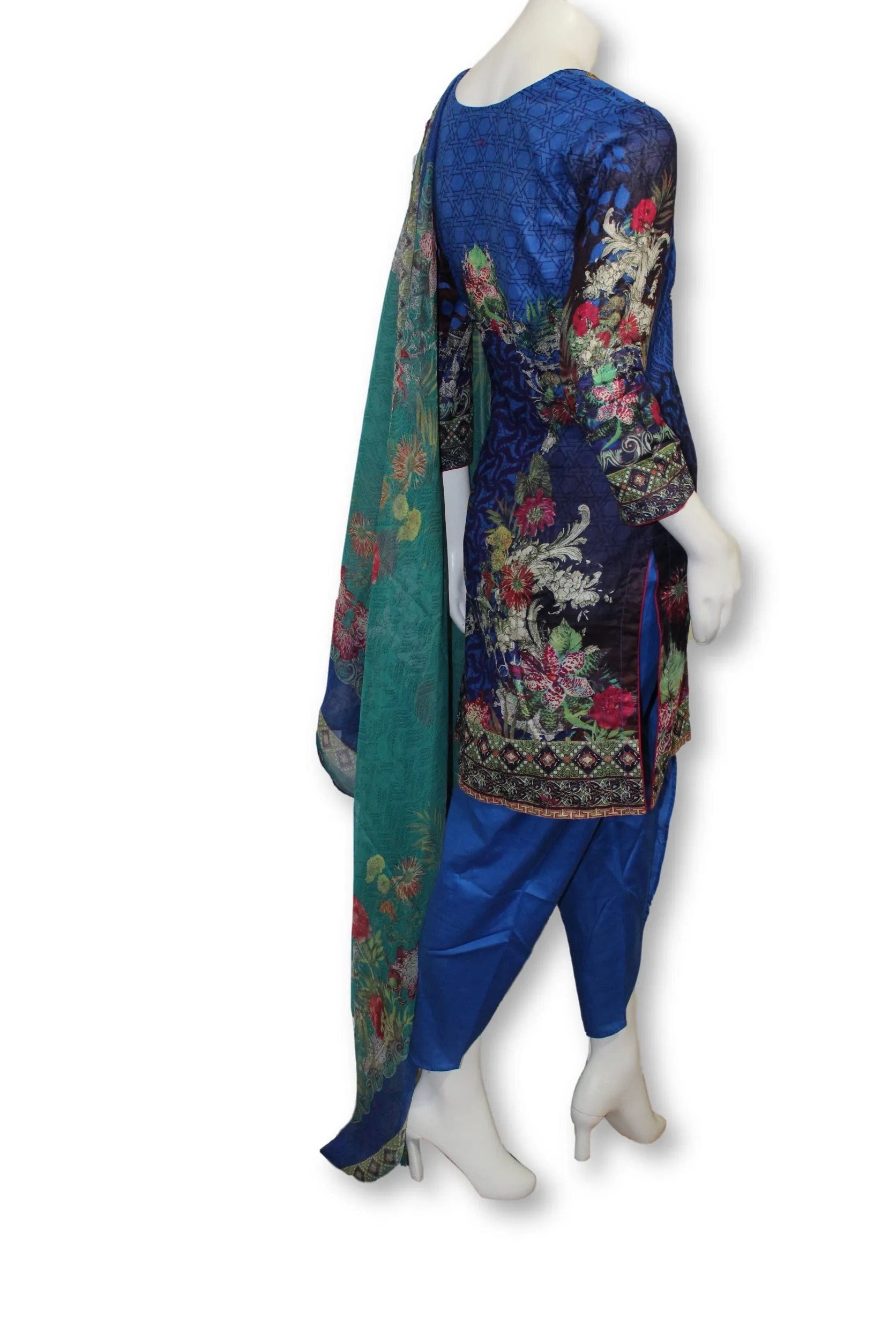A32 Pakistani Indian Fine Design 3 Pcs Embroidered  Lawn Suit