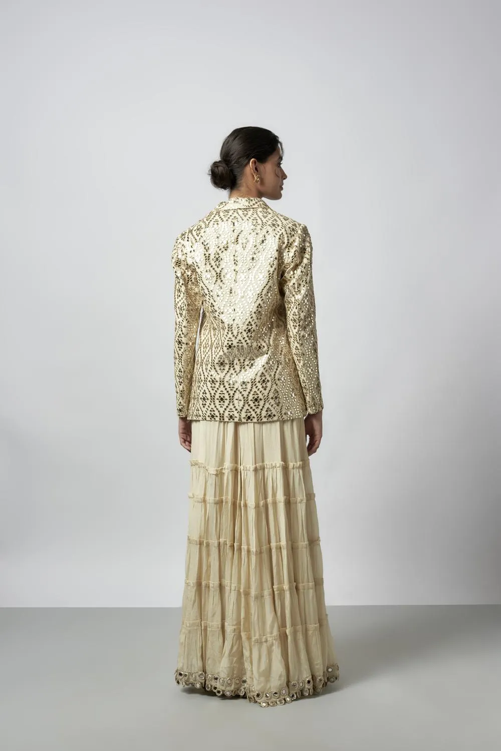 Agasti Sharara Set