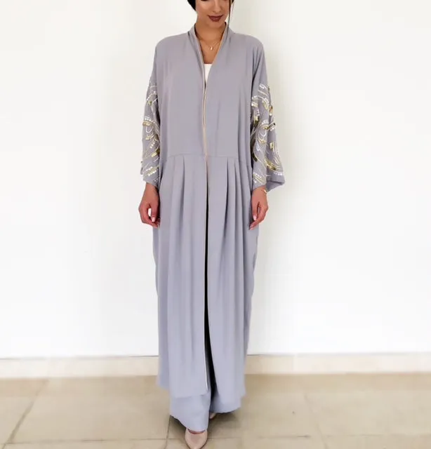 AW18 STUNNING GREY "LEAVES OF GOLD" ABAYA