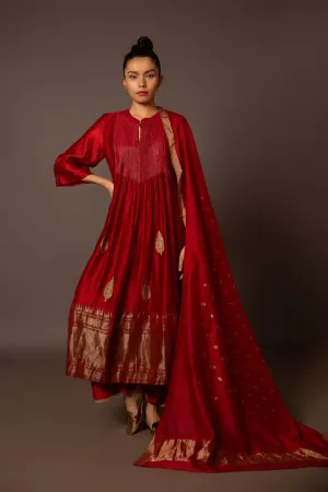 BENERASI BORDER KURTA SET