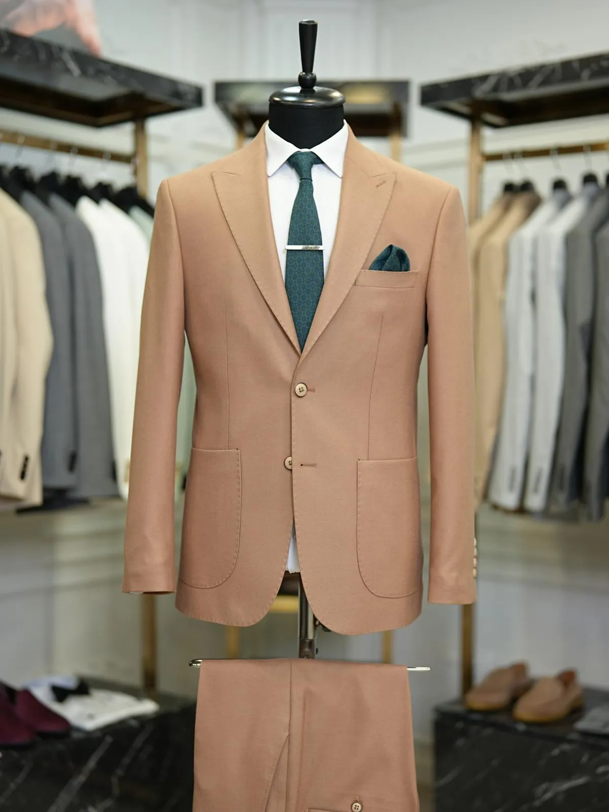 Brabion Vicenza Rust Slim Fit 2 Piece Suit – Perfect for Any Occasion