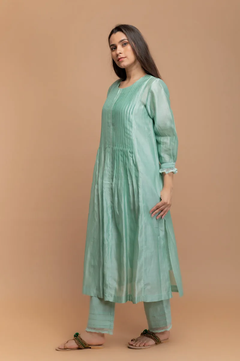 Chanderi Hand Loom Kurta with Pintucks, Cotton Pants in Mint Green with Hot Pink Chanderi Silk Dupatta (set of 4)