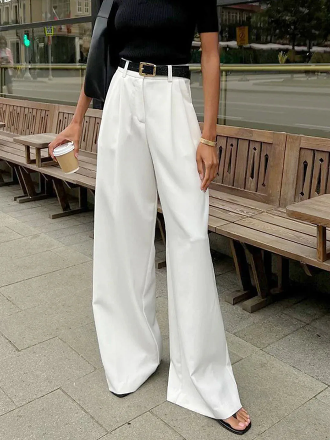 Classy Capsule - 4