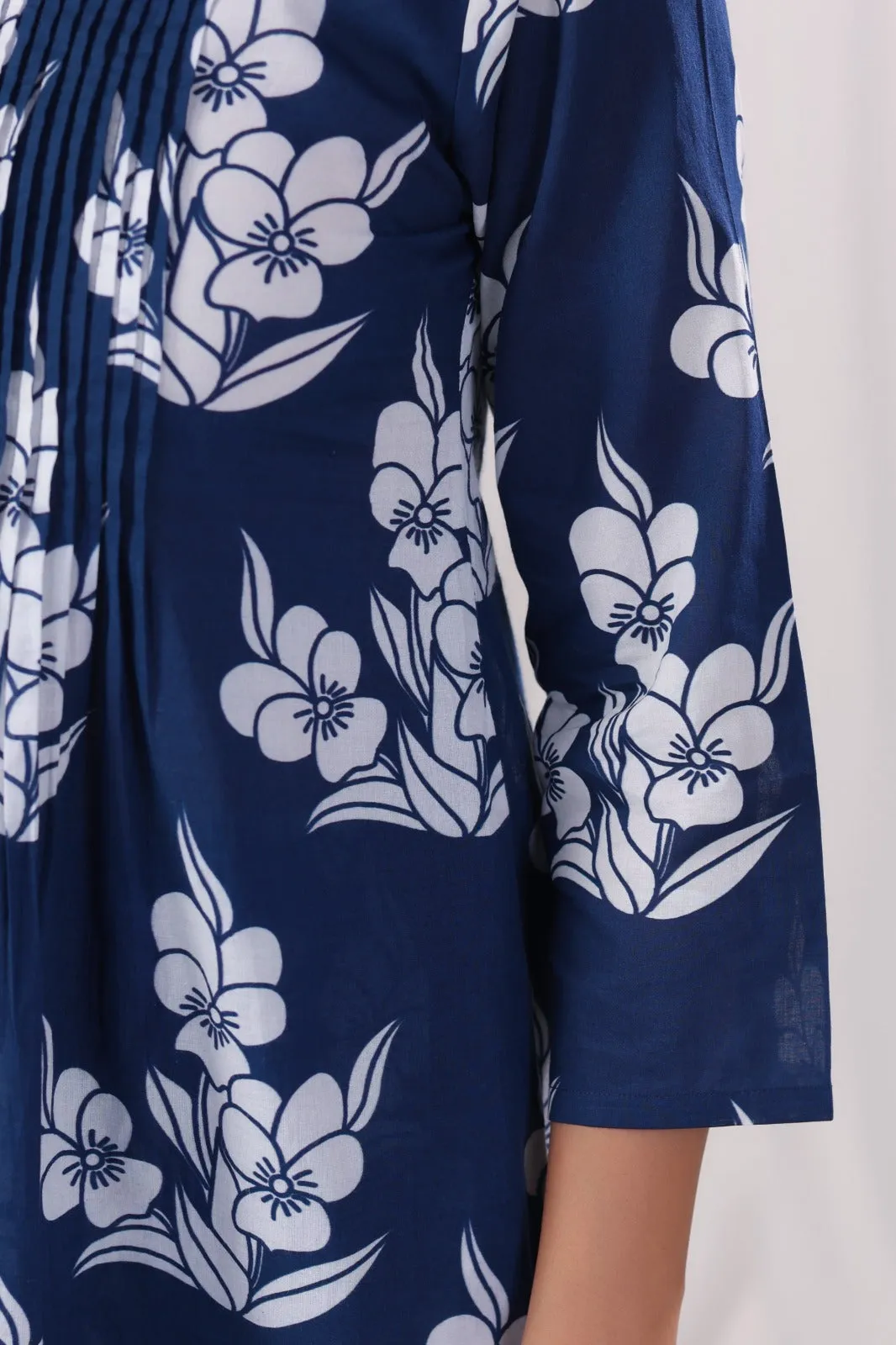 Cotton Pintucked Kurta Pant Set
