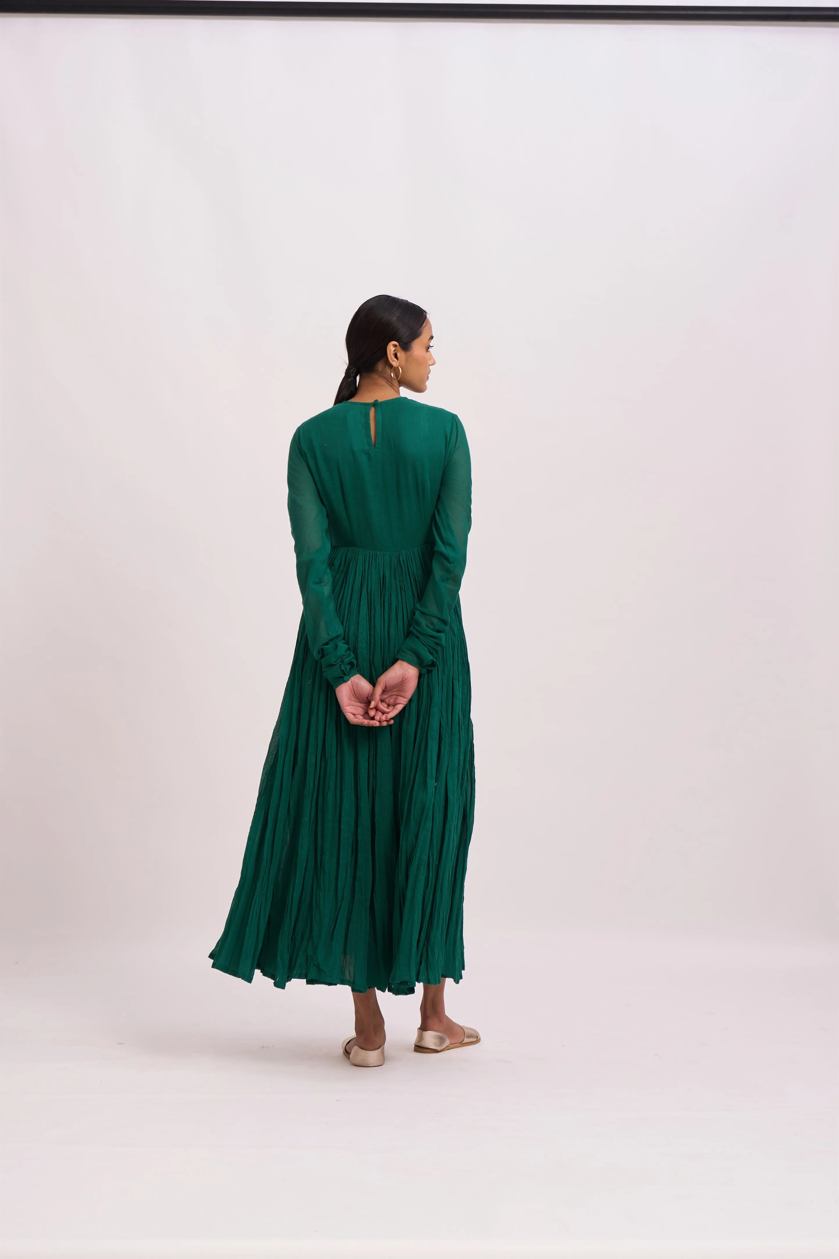 Dot   I   Ghoomar Anarkali Saham - Set  Cotton Anarkali with Cotton Pants  Leaf Green  SS24-G-9