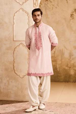 Embroidered Pink Kurta Set