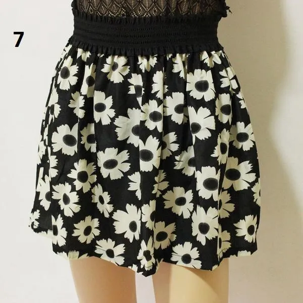 Floral Pleated Mini Skirt