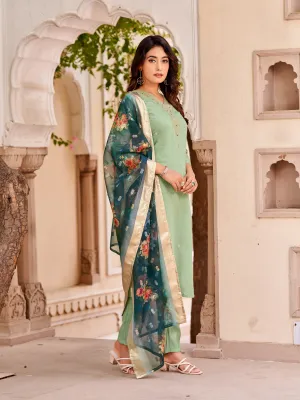 FRILLFIT Women Embroidered Straight Kurta Suit Set