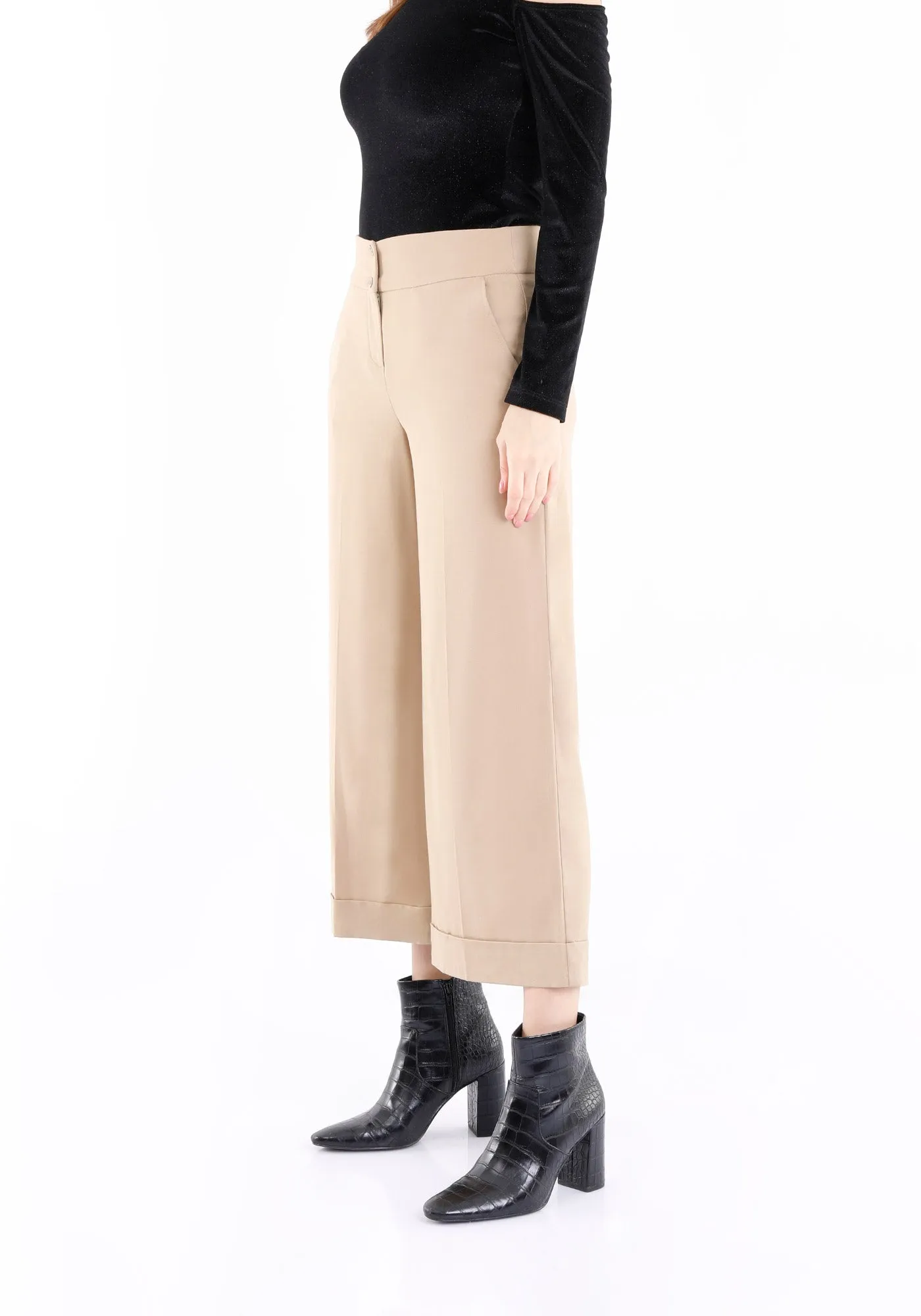 G-Line Wide Leg Cropped Pants