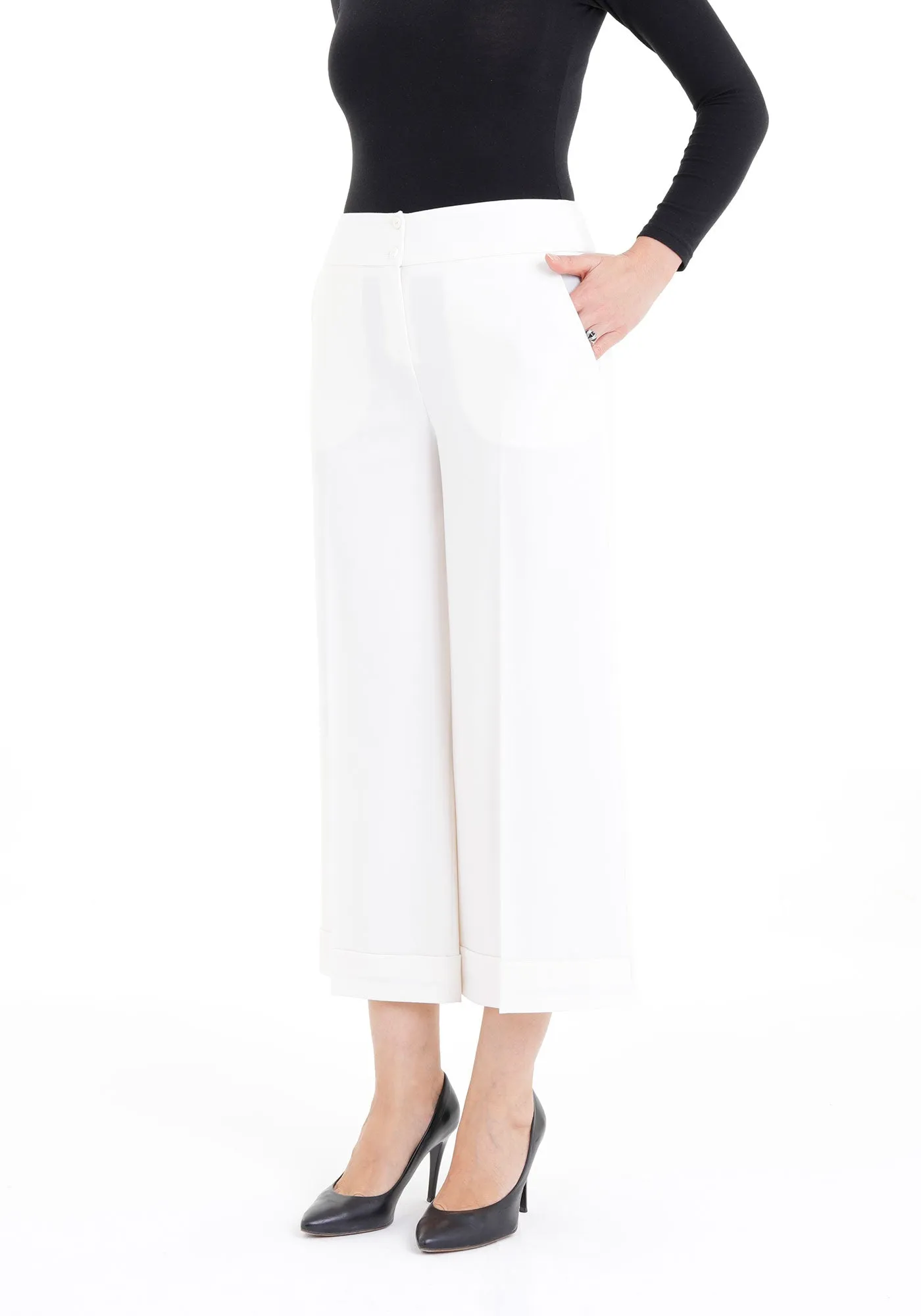 G-Line Wide Leg Cropped Pants