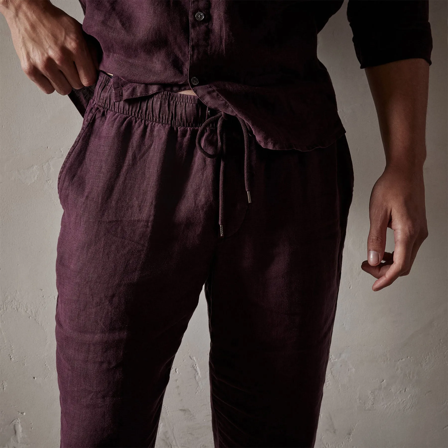 Lightweight Linen Pant - Eggplant