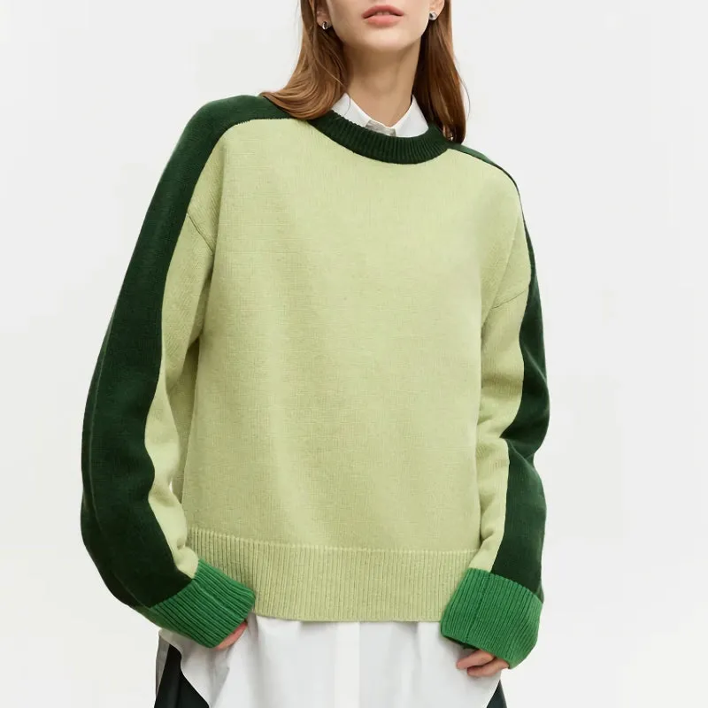 Loose Woolen Sweater with Contrast Stitching