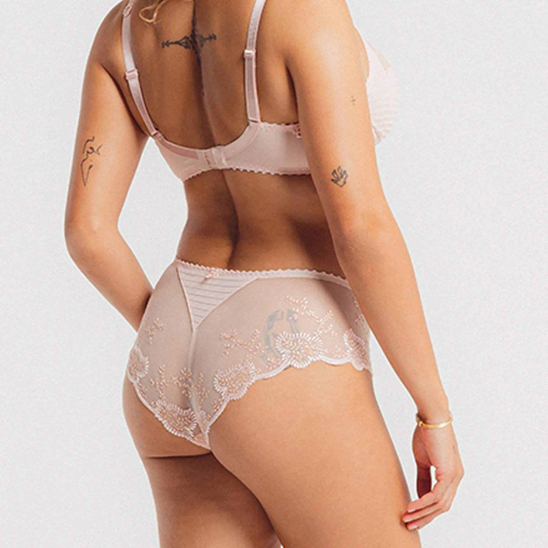 Louisa Bracq Elise Shorty