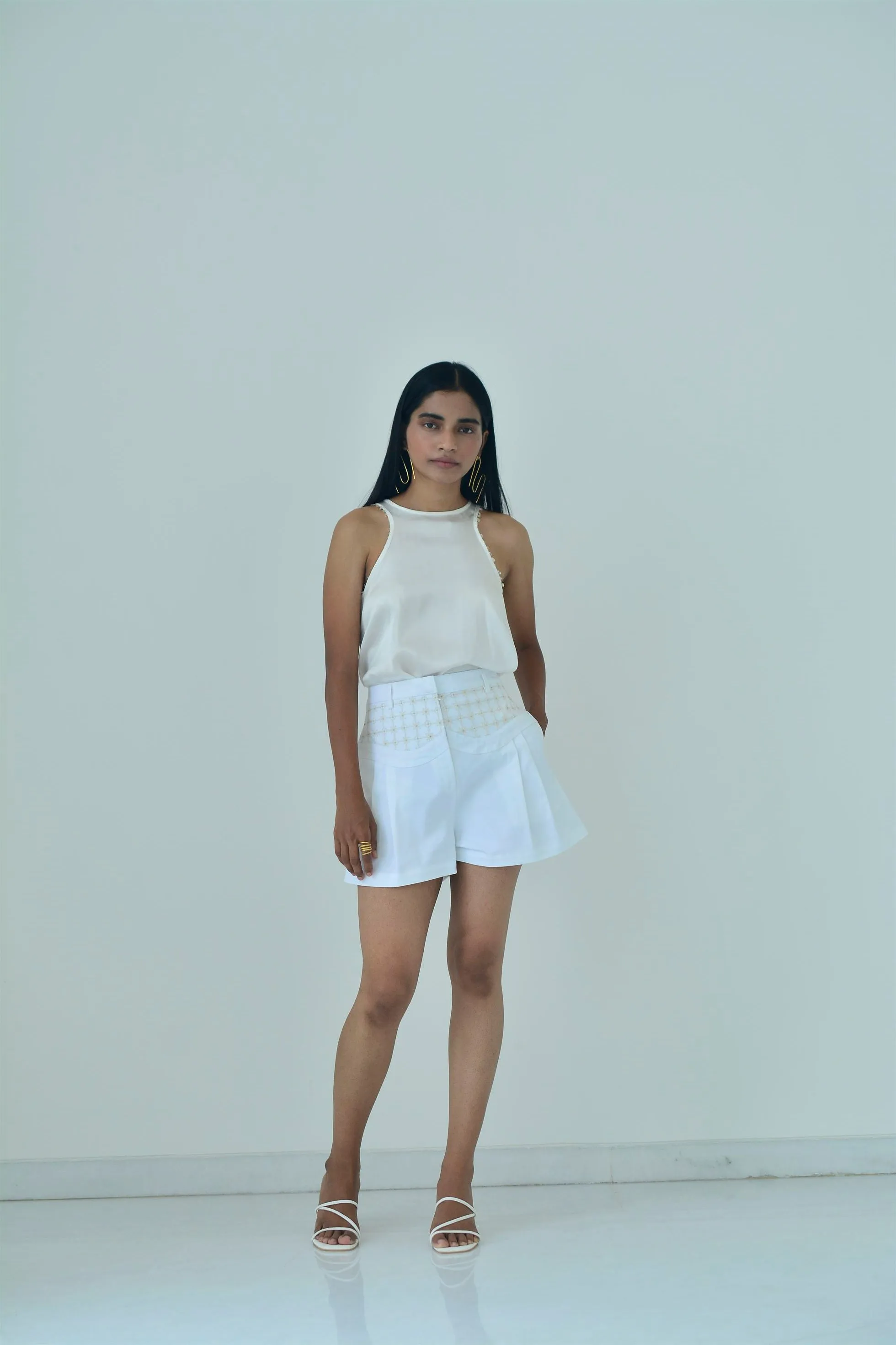 New Season Summer to Fall 2024-Shorts Embroidered Pleated Cotton White-W/C/006-Suzanne-Fashion Edit Hemji