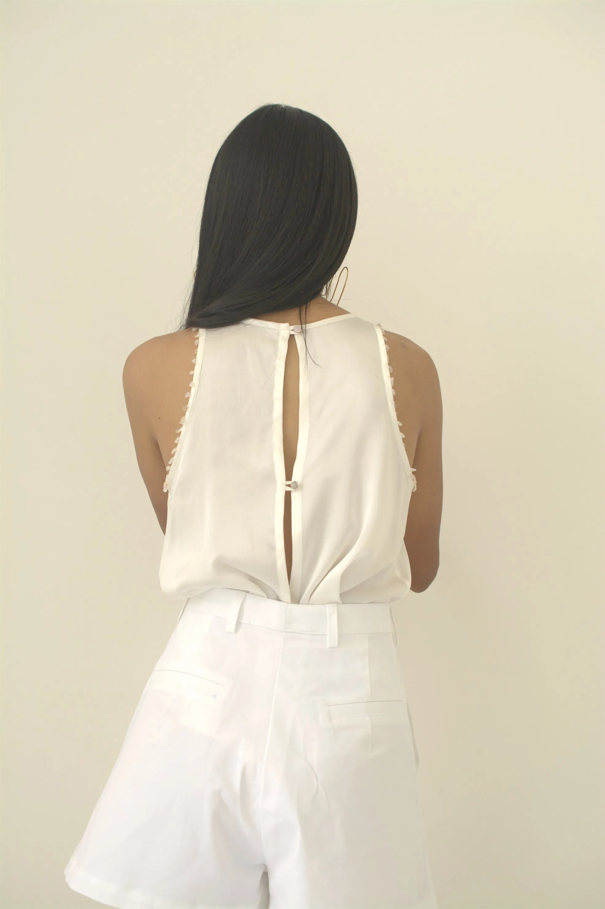 New Season Summer to Fall 2024-Shorts Embroidered Pleated Cotton White-W/C/006-Suzanne-Fashion Edit Hemji
