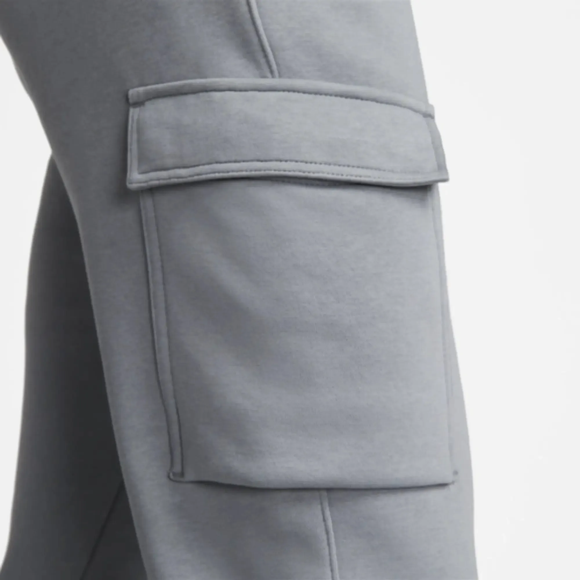 Nike Sportswear Standard Issue Cargo Trousers