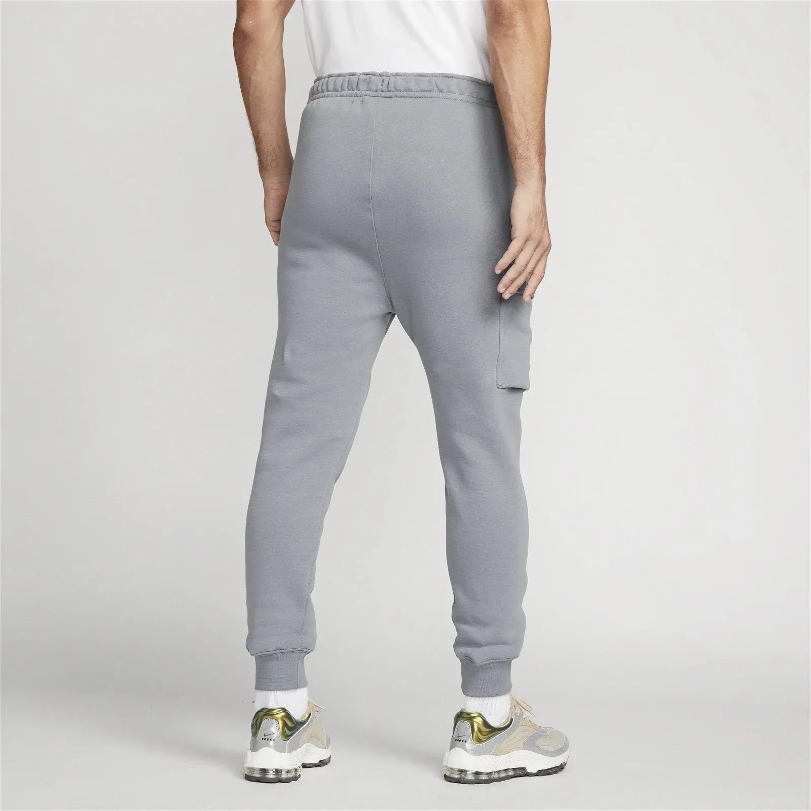 Nike Sportswear Standard Issue Cargo Trousers