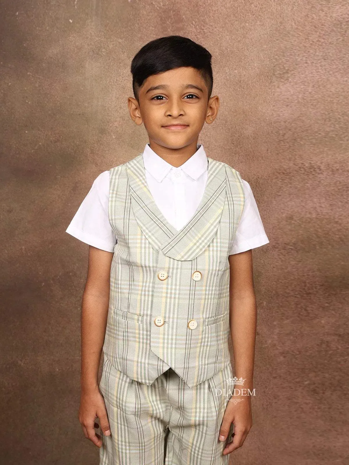 Pista Green Checked Cotton Blend Vest and Trousers