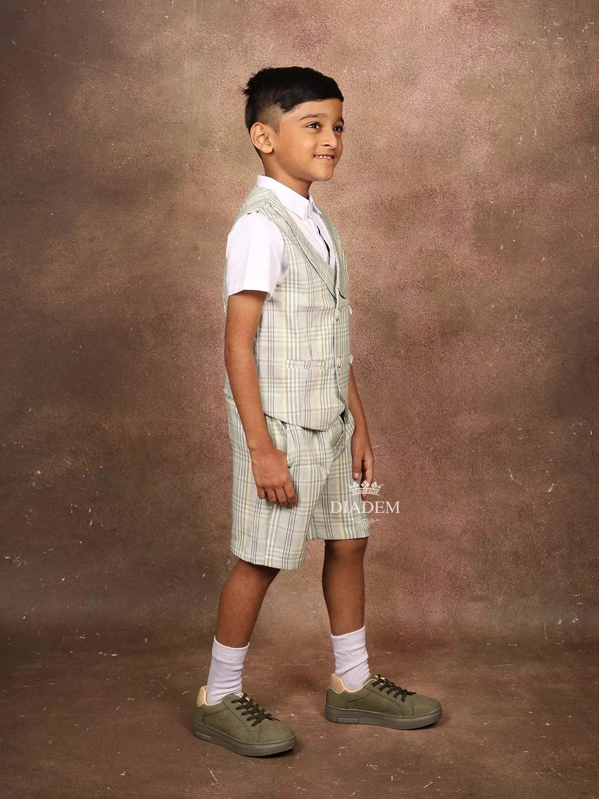 Pista Green Checked Cotton Blend Vest and Trousers