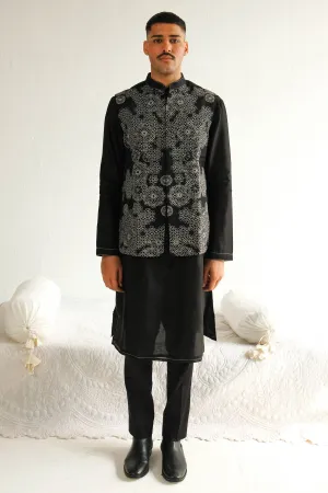 Resham Embroidered Bundi Set