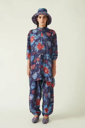 Rockefeller Holidays I  Sikula Printed Tunic  Modal Satin Navy/Red Java collection 8JV-47C