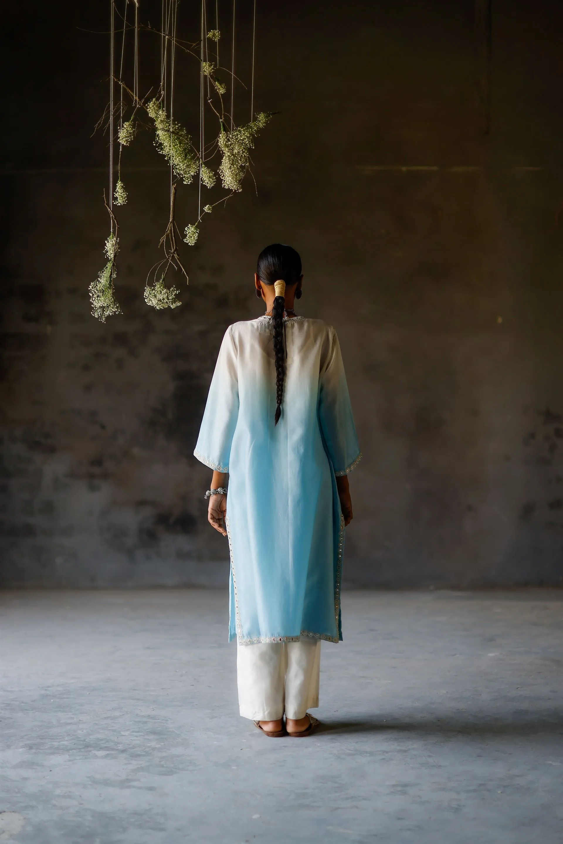 Shikha Mehta Shakira Asmani Angahi Tunic Set Silk Chanderi Blue Paak Ss24-Smaa21