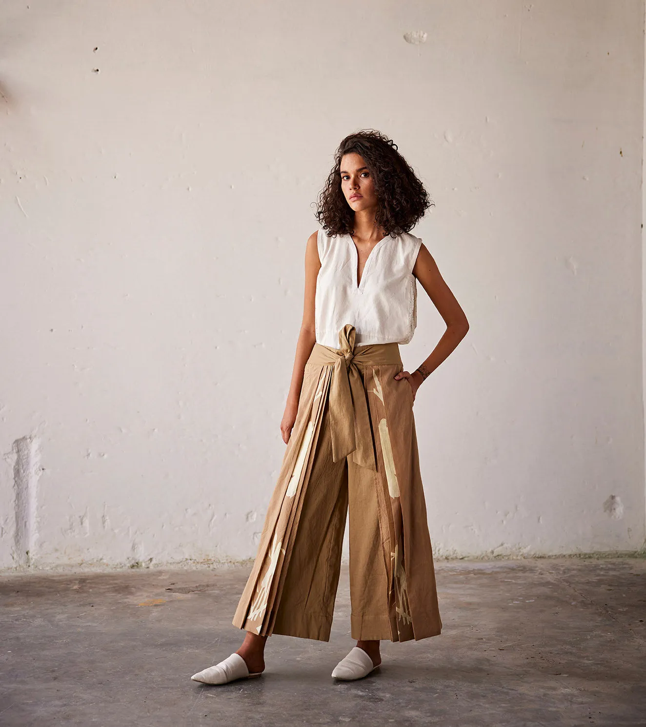 Summer Pant Cotton Pleat-Camel Brown-Fashion Edit Indian Summer-KW820-Khara Kapas