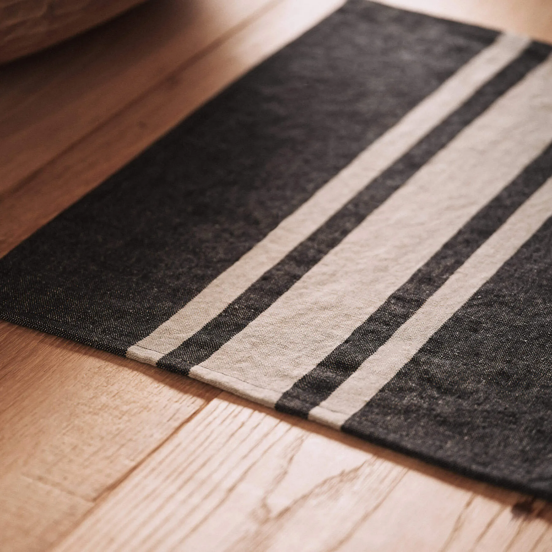 Three Stripe Placemat - Black/ Natural