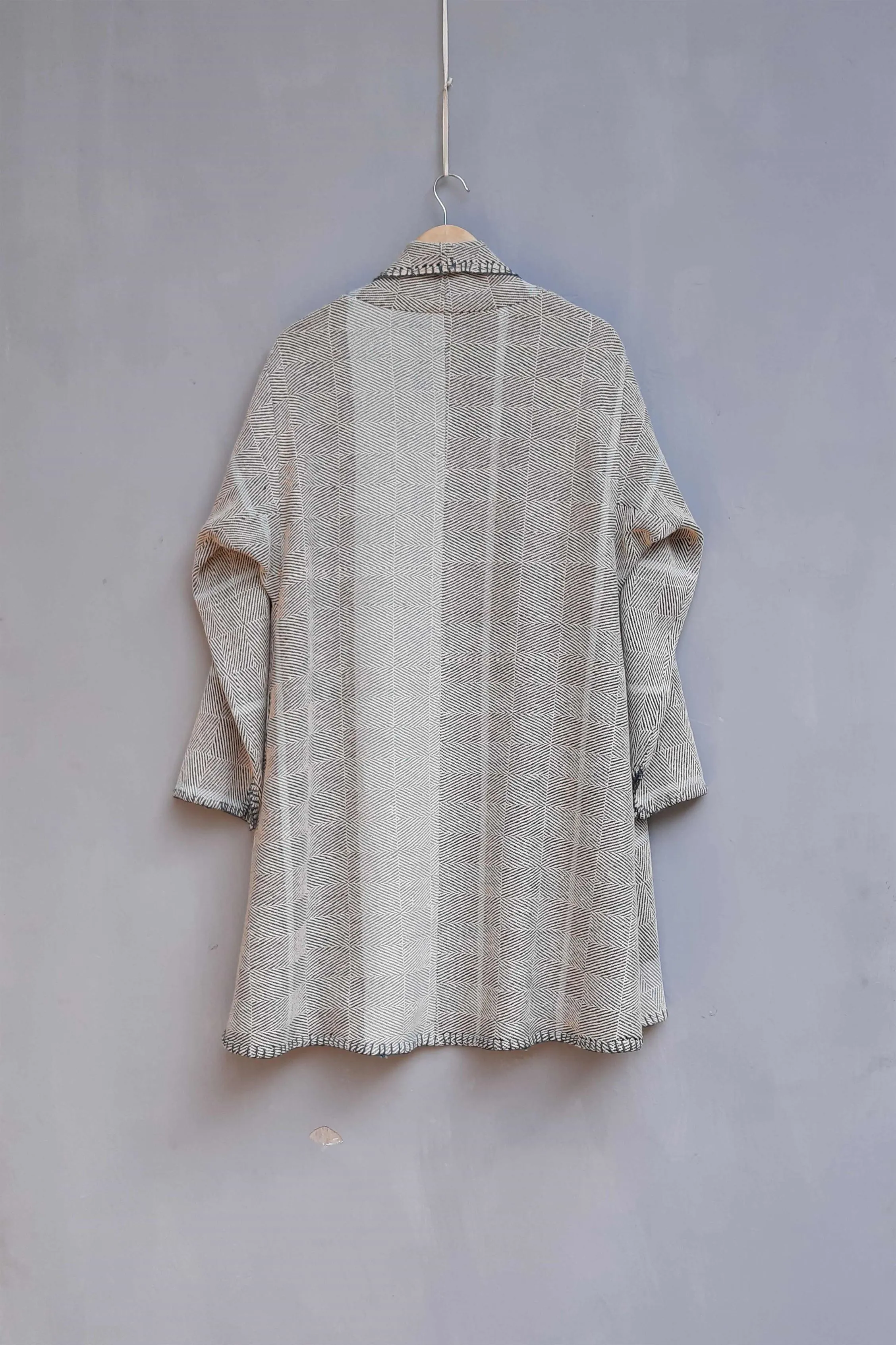 Urvashi Kaur   I   Fukui JACKET UMI  100% handloom cotton  Shell TESSELLATE- 08