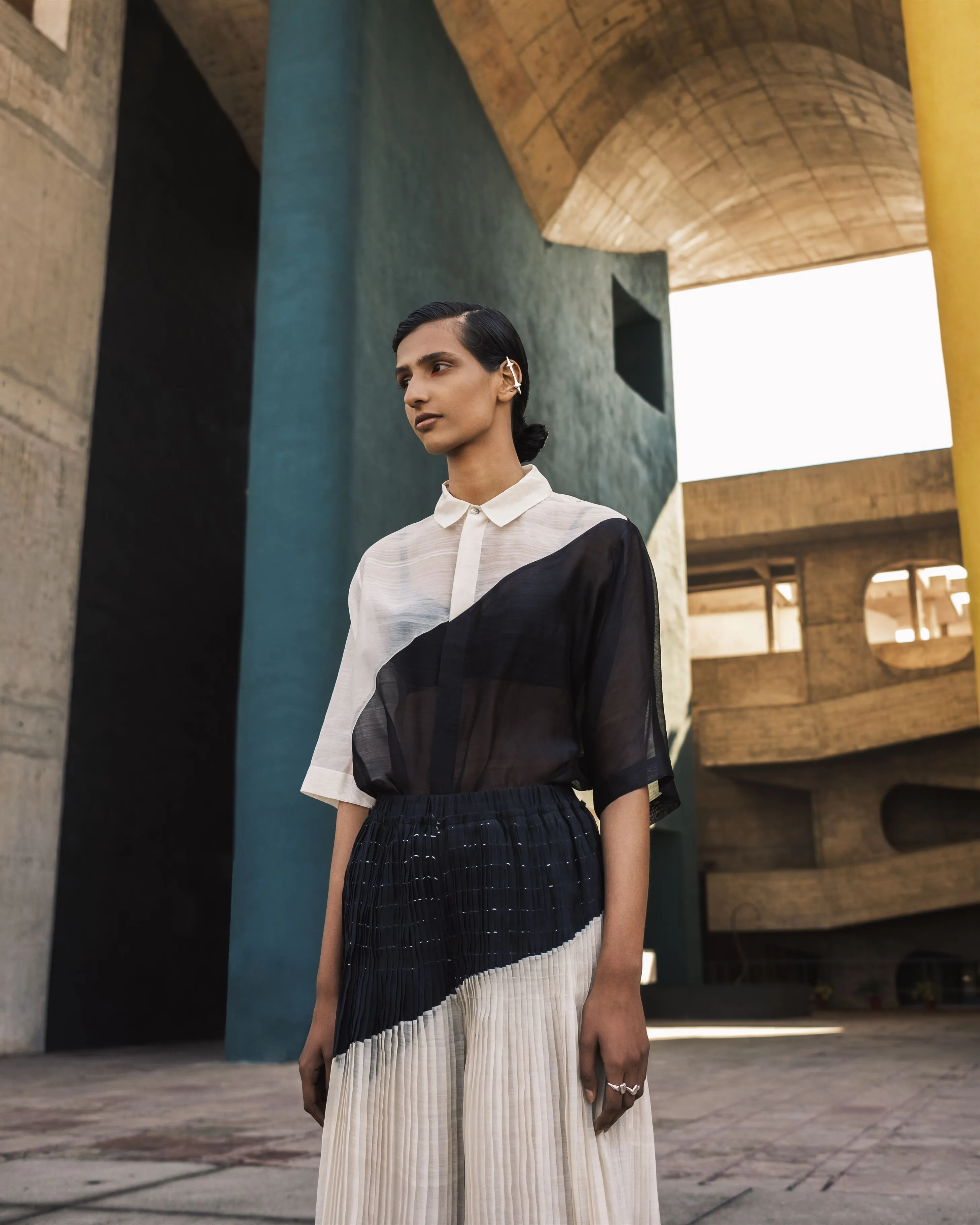Urvashi Kaur   I   Hiroshima PANT TANGENT Chanderi Cotton Silk shell and charcoal TESSELLATE- 17