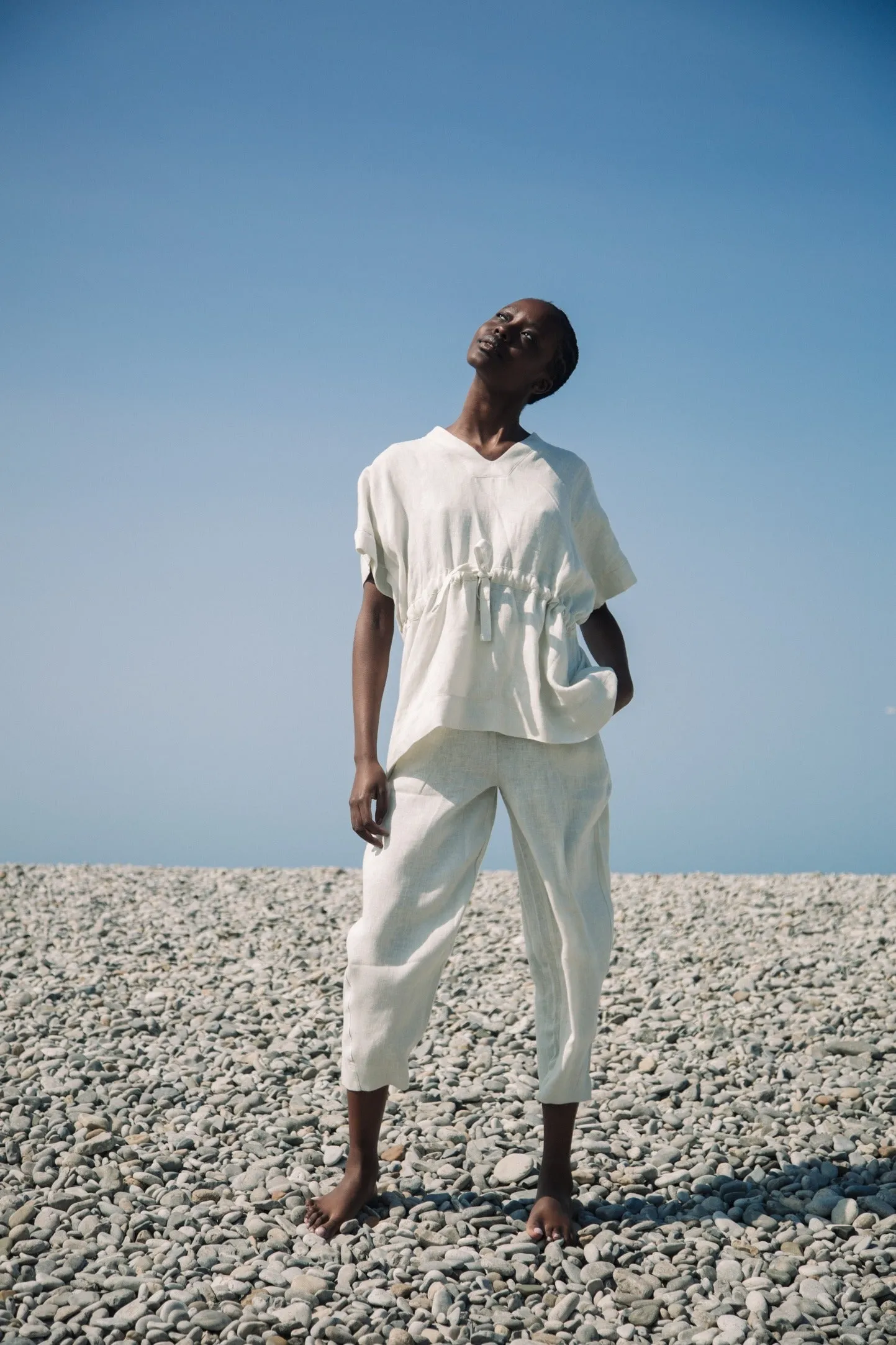Vanora-May Linen Trousers in Stone