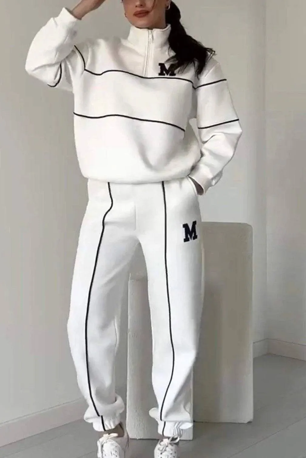 Women's Long-Sleeve Sweater Sports Suit – Comfortable and Stylish Two-Piece Activewear