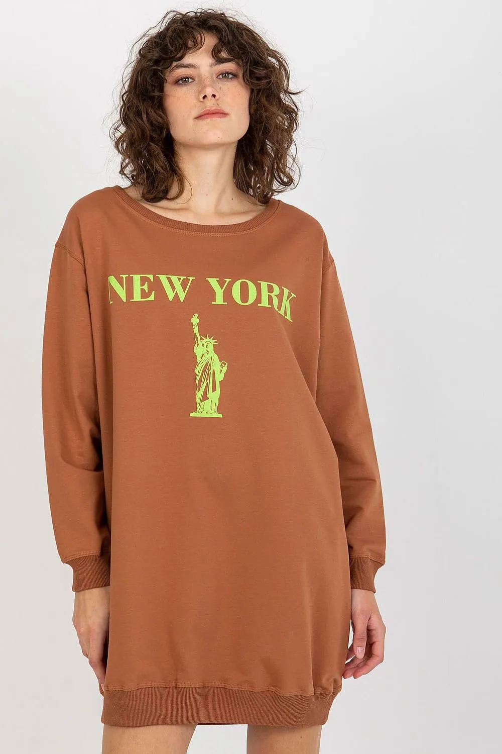Women's oversize casual sweatshirt