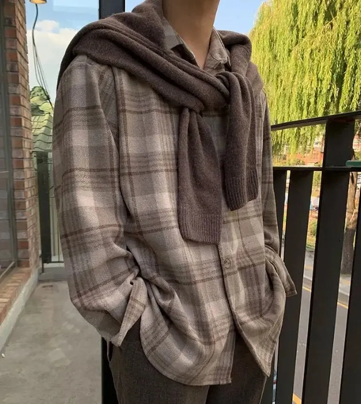 Woolen Stride
